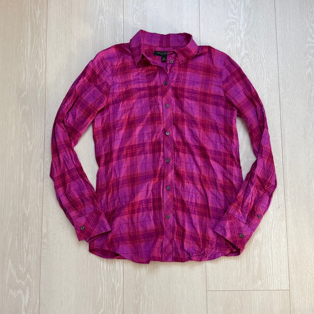 3/$10 Banana Republic Purple Plaid Button Up Long Sleeve Shirt